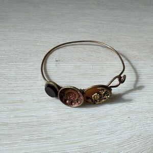 Button Bracelet